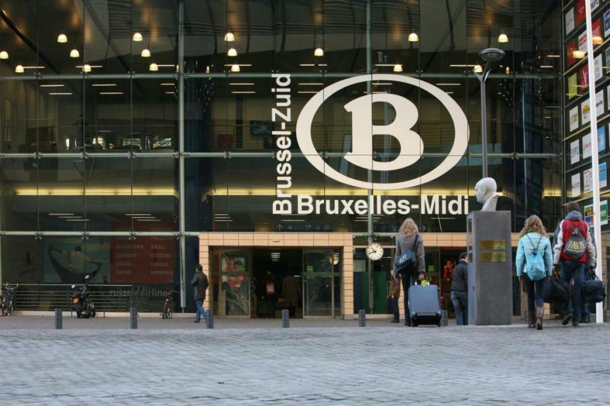 Argonne Gare Du Midi 29 Brussel